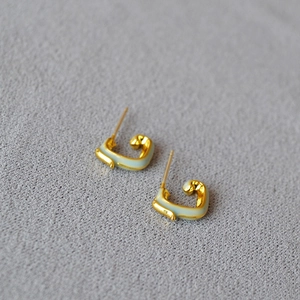 Handcrafted enamel dragon stud earrings in 925 silver with elegant gold finish