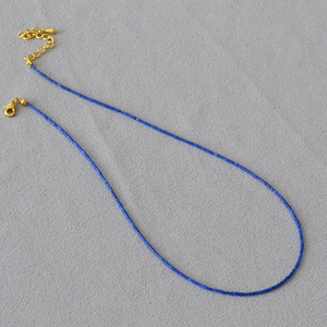 French retro minimalist turquoise beaded choker necklace with golden adjustable chain clasp