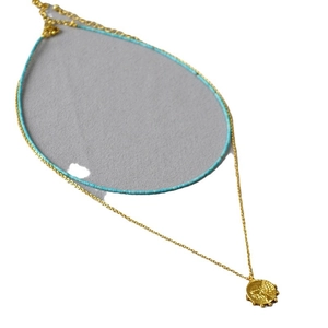 Collier double rang vintage français avec perles turquoise et pièce d'or