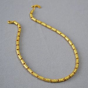 Collana a Catena Spessa in Ottone Placcato Oro Vintage Stile Cinese Con Tubo Cilindrico Strutturato per Donna Gioielli