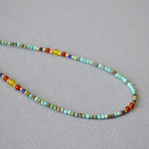 Handmade colorful turquoise and agate beaded necklace with vintage ethnic style