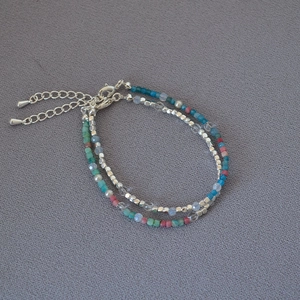 Double-layer pastel beaded bracelet with silver square beads and adjustable lobster clasp