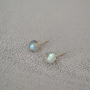 Minimalist 925 silver needle stud earrings featuring natural blue glow labradorite stones