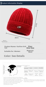 Size chart showing dimensions and head circumference guide for a warm knitted winter hat