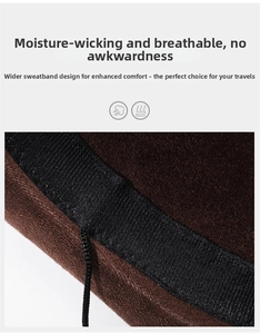 Détail du chapeau de cowboy marron avec bande de sudation et cordon réglable