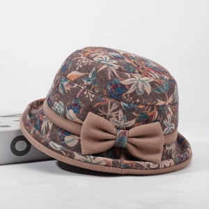 Elegant floral cloche hat with a 3D bow for women, warm winter felt vintage style bucket hat