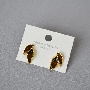 Artistic amber leaf earrings with gold metal edges and S925 silver needles