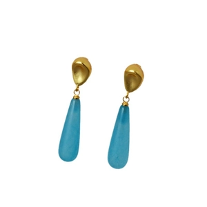 Minimalist brass gold-plated earrings featuring long teardrop-shaped blue stones