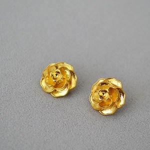 Boucles d'Oreilles Clous Camélia 3D Vintage Laiton Plaqué Or Avec Tige en Argent Sterling 925 Bijoux de Fleur Élégante Femme