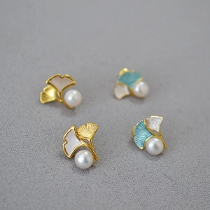 Vintage Brass Gold Plated Ginkgo Leaf Stud Earrings With Freshwater Pearl 925 Sterling Silver Post For Women Elegant Jewelry