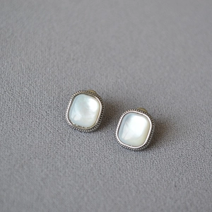 Vintage Square Mother Of Artificial Pearl Stud Earrings Copper Plated White Gold With 925 Sterling Silver Earring Post Elegant