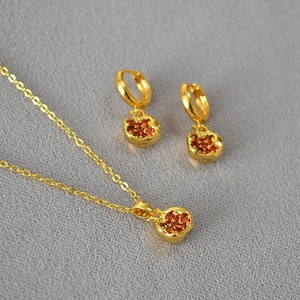 French Style Brass Gold Plated Pomegranate Shaped Necklace Earrings Set Red Zirconia Inlaid Elegant Vintage Women Jewelry
