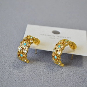 Retro hollow floral C-shape gold earrings with turquoise stone and zircon S925 posts