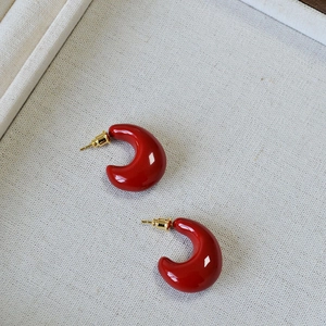 Vintage Angola Red Water Drop Stud Earrings Minimalist Enamel Brass Jewelry For Women Elegant C-Shaped Earrings Silver Post