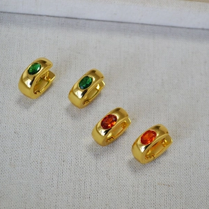 Minimalist Brass Gold Plated Oval Zirconia Huggie Hoop Earrings For Women Personalized Chic Personalized Jewelry Accessory