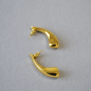 Exaggerated Brass Gold Plated Long Teardrop Stud Earrings Mirror Polish Curved Horn Geometric Earrings For Women Jewelry