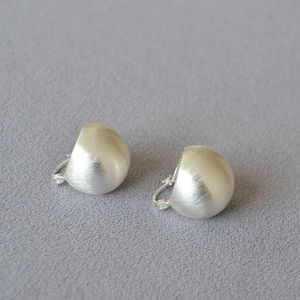 Retro brushed silver spherical stud earrings with minimalist geometric design for women