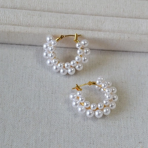 French Vintage Artificial Pearl Hoop Earrings Gold Plated Copper Faux Artificial Pearl Cluster Ear Jewelry For Women Elegant Party Accessories