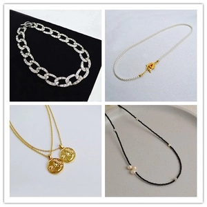 Collier Vintage en Laiton Plaqué Or pour Femmes Perle Artificielle Strass Pendentif Pièce Portrait Bijoux