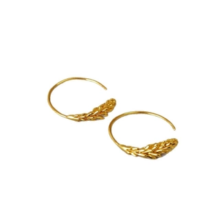 Minimalist gold-plated geometric wheat ear earrings with a realistic semi-open hoop design