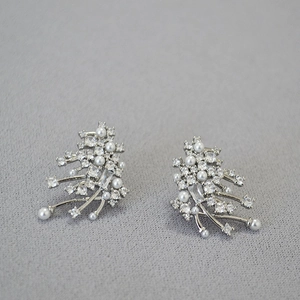 Elegant 925 silver pearl stud earrings with fireworks zircon flower cluster design