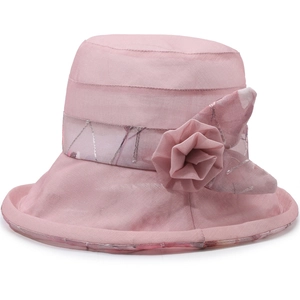 Chapeau de soleil rose pour femme âgée avec fleur décorative et maille respirante