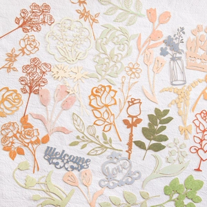 Découpes de papier floral pour journaux DIY avec motifs de roses et tulipes ajourés