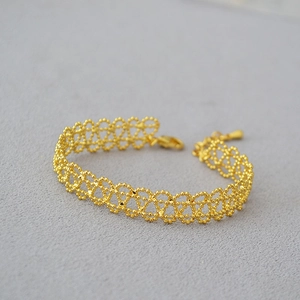 French vintage gold镂空lace geometry bracelet with elegant mesh weave and lobster clasp