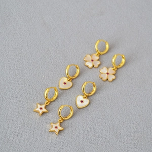 Brass Gold Plated Mother Of Pearl Heart Star Clover Stud Earrings Women Rhinestone Inlaid Jewelry Fashion Accessories
