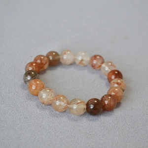 Retro 10mm red rutilated quartz beaded bracelet with natural crystal round stones