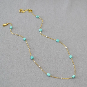 Vintage style turquoise beaded necklace with gold chain and adjustable lobster clasp