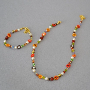 Parure bohème avec collier et bracelet en perles Miyuki colorées et perles blanches