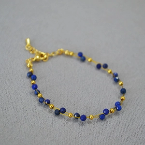 Elegant gold-wired lapis lazuli beaded double-layer bracelet with adjustable lobster clasp