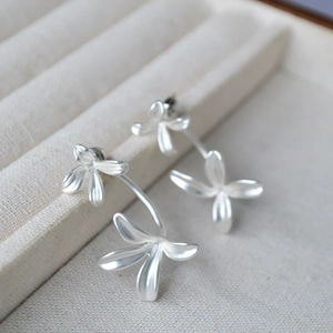 Vintage matte silver detachable floral earrings in S925 sterling silver for women