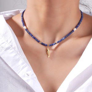 Collier En Künstliche Perles De Lapis Lazuli Avec Pendentif Poisson En Acier Inoxydable Et Künstliche Perles Bijoux Bohème Femme