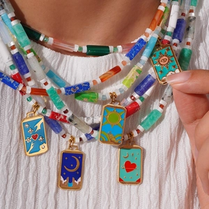Kleurrijke natuurstenen kralenketting met roestvrijstalen tarot hangers voor dames