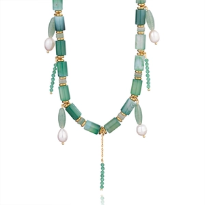 French beaded choker with green agate stones and baroque pearls in a symmetrical layout
