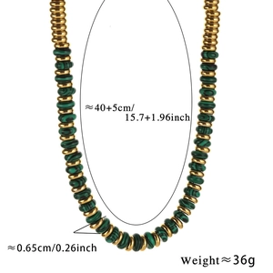Detailansicht der Tigerauge-Halskette mit Maßen von 40+5 cm Länge und Perlengröße