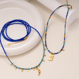 Boho Evil Eye Mond Halskette mit blauen Perlen und bunten Zirkonia Verzierungen