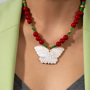 Retro Ethic Butterfly Pendant Beaded Necklace For Women Titanium Steel Shell Multicolored Beads Bohemian Fashion Jewelry