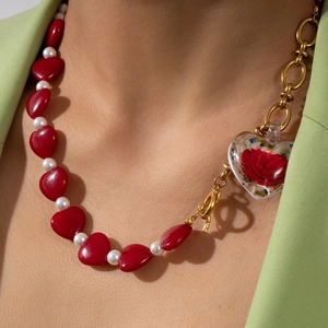 Vintage Stainless Steel Beaded Necklace Romantic Red Heart Artificial Pearl Necklace Heart Glass Pendant Rose Toggle Clasp Women Jewelry