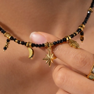 Collier Pendentif Main de Fatma Étoile Lune en Acier Inoxydable Perles Noires pour Femmes Bijoux de Fête Ethniques