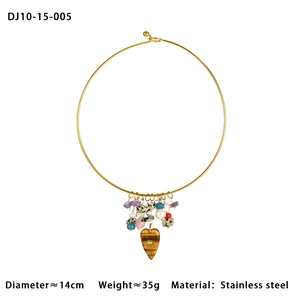 Goldenes Edelstahl-Choker-Halskette mit natürlichem Tigerauge-Herz und Perlenmix