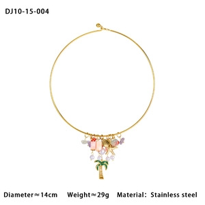 Goldenes Edelstahl Choker Collier mit Seesternen, Perlen und bunten Natursteinen