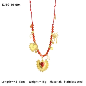 Collier de perles rouges style français avec breloques cœur et pendentifs en acier inoxydable