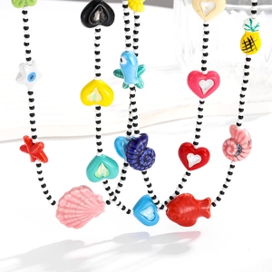 Mode Collier de Perles en Acier au Titane Coloré Résine Cœur Pendentif Animal Marin Noir Blanc Bijoux pour Femmes