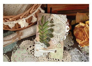 Détails du papier dentelle vintage Green Forest avec motifs de plantes séchées