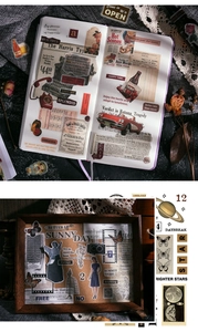 Detail von Vintage-Scrapbooking-Aufklebern mit Schreibmaschinen- und Schmetterlingsmotiven