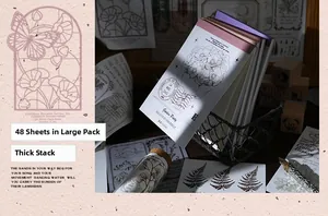 Détail de 48 papiers de scrapbooking vintage aux motifs floraux et botaniques de papillons