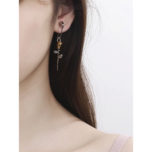 S925 sterling silver safety pin rose earrings featuring two-tone gold and silver finish